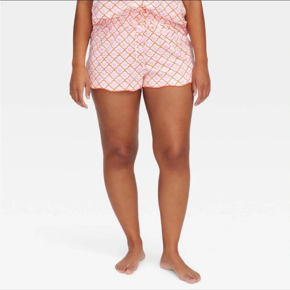 Women’s Geo Hearts Short Sleeves and Short Pajamas Pink Roller Rabbit x Target - Picture 4 of 5